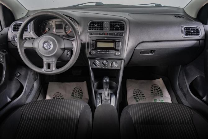 Volkswagen Polo V с пробегом 2012 года, цена 829 000 рублей, 171300 км, седан, Автокод Объявления