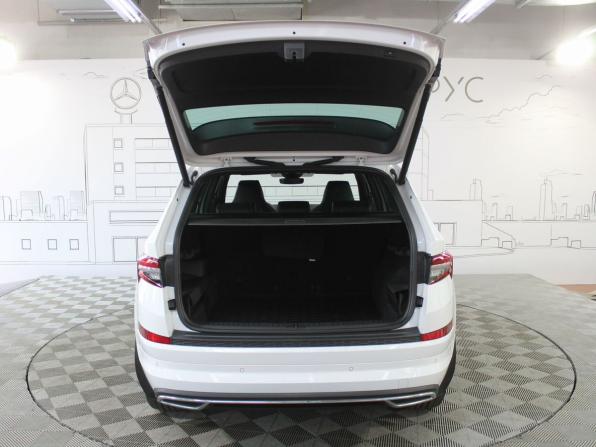 Skoda Kodiaq I Рестайлинг с пробегом 2024 года, цена 4 769 000 рублей, 27000 км, внедорожник, Автокод Объявления