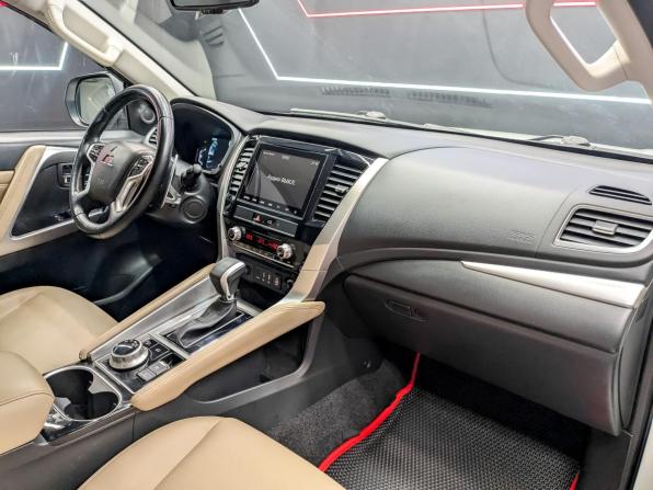 Mitsubishi Montero Sport III Рестайлинг с пробегом 2022 года, цена 3 800 000 рублей, 49027 км, внедорожник, Автокод Объявления