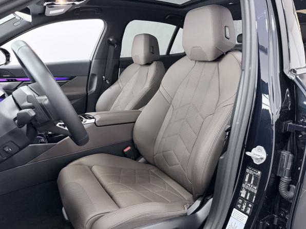 BMW 5 серии VIII (G60/G61/G68) с пробегом 2025 года, цена 8 270 000 рублей, 10379 км, седан, Автокод Объявления