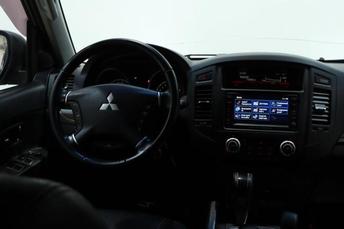 Mitsubishi Pajero IV Рестайлинг 1 с пробегом 2012 года, цена 1 930 000 рублей, 231966 км, внедорожник, Автокод Объявления