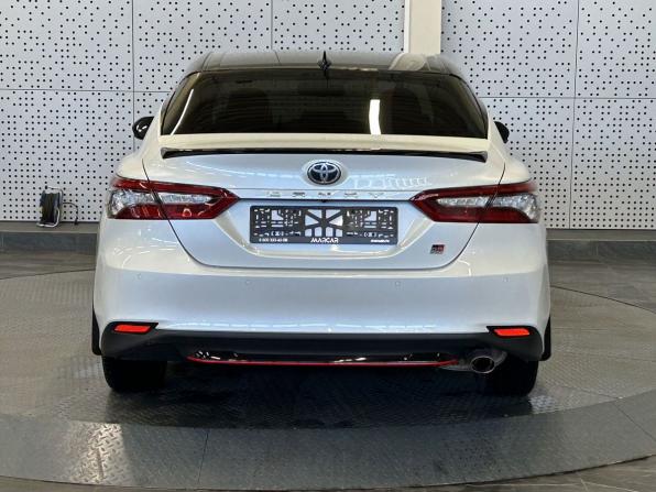 Toyota Camry VIII (XV70) Рестайлинг с пробегом 2021 года, цена 2 200 000 рублей, 57716 км, седан, Автокод Объявления