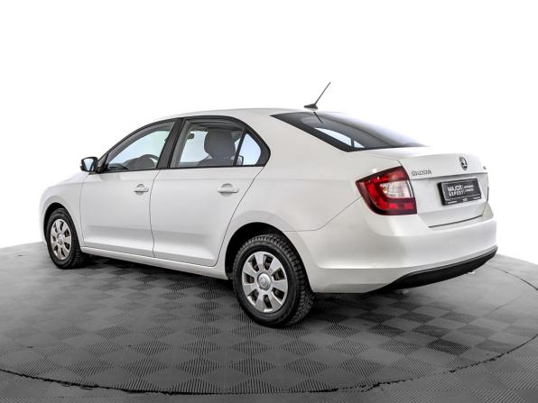 Skoda Rapid I Рестайлинг с пробегом 2019 года, цена 850 000 рублей, 229200 км, лифтбек, Автокод Объявления