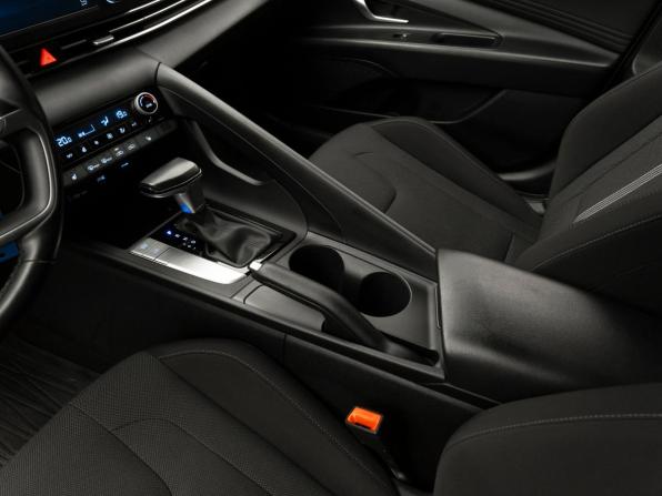 Hyundai Elantra VII (CN7) с пробегом 2021 года, цена 1 945 000 рублей, 116294 км, седан, Автокод Объявления