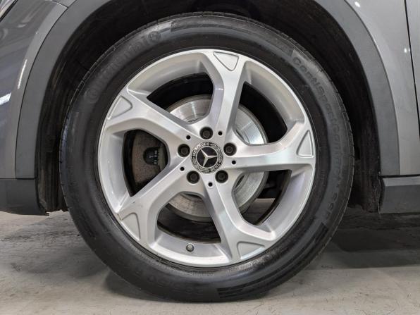 Mercedes-Benz GLA I (X156) Рестайлинг с пробегом 2018 года, цена 2 380 000 рублей, 114718 км, внедорожник, Автокод Объявления