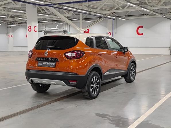 Renault Kaptur I с пробегом 2017 года, цена 1 475 000 рублей, 113492 км, внедорожник, Автокод Объявления