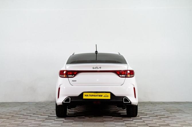 Kia Rio IV Рестайлинг с пробегом 2021 года, цена 1 249 000 рублей, 123000 км, седан, Автокод Объявления