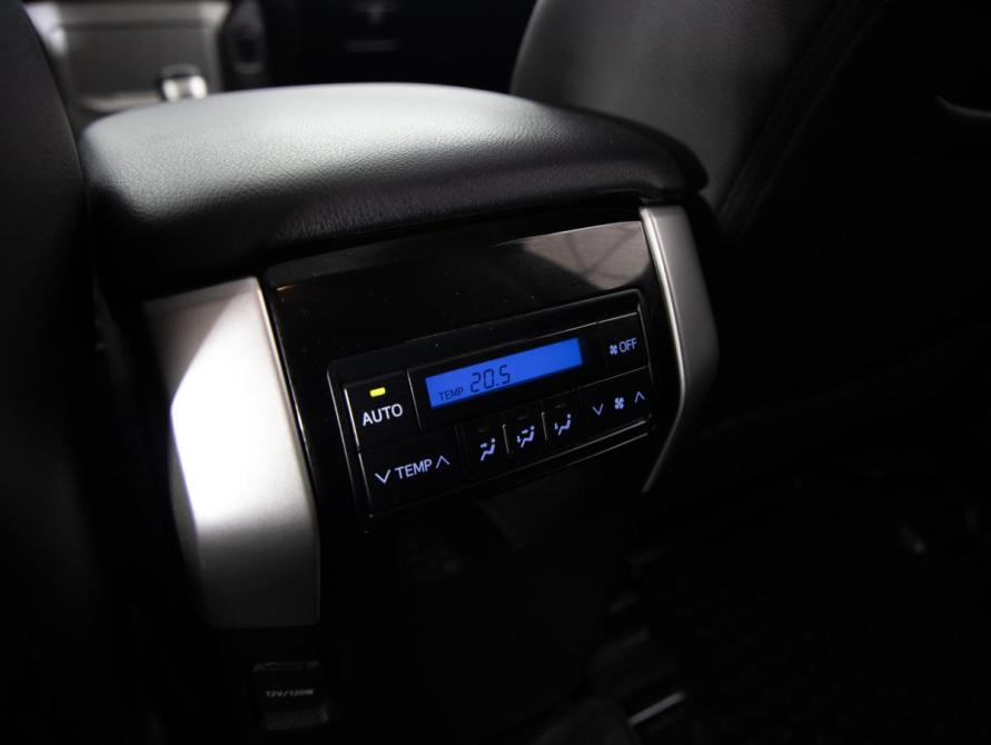 Toyota Land Cruiser Prado 150 Series Рестайлинг 3 Санкт-Петербург  - изображение 14