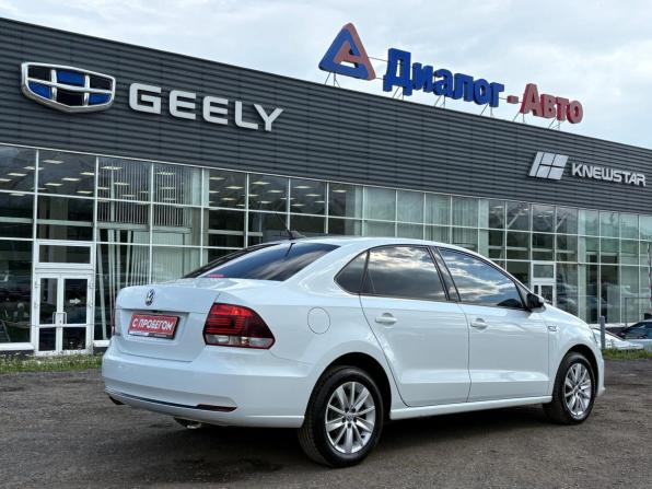 Volkswagen Polo V Рестайлинг с пробегом 2020 года, цена 1 460 000 рублей, 76668 км, седан, Автокод Объявления