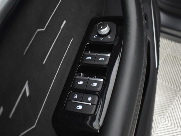 Geely Monjaro I с пробегом 2024 года, цена 3 420 000 рублей, 48613 км, внедорожник, Автокод Объявления