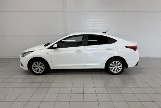 Hyundai Solaris II с пробегом 2018 года, цена 1 150 000 рублей, 185373 км, седан, Автокод Объявления