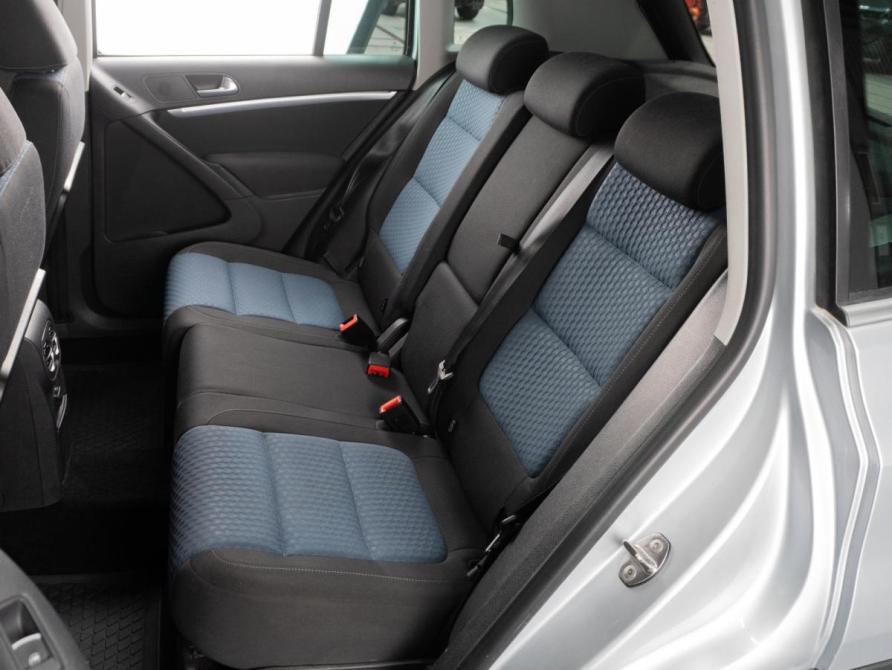 Volkswagen Tiguan I Рестайлинг Тюмень  - изображение 9