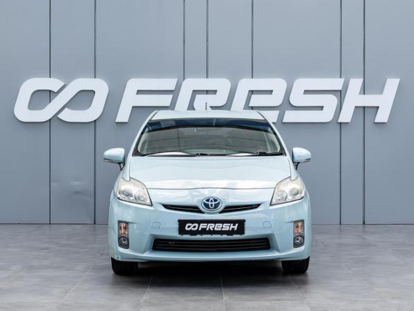 Toyota Prius III (XW30) с пробегом 2011 года, цена 1 365 000 рублей, 175556 км, лифтбек, Автокод Объявления