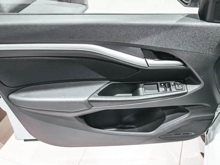 Lada (ВАЗ) Vesta I Екатеринбург  - изображение 13