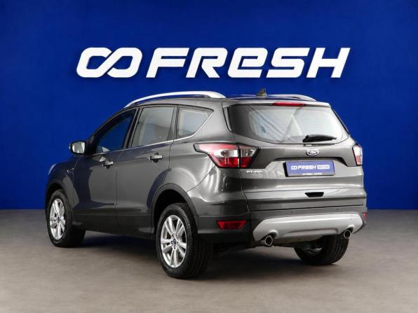 Ford Kuga II Рестайлинг с пробегом 2018 года, цена 1 721 050 рублей, 40034 км, внедорожник, Автокод Объявления