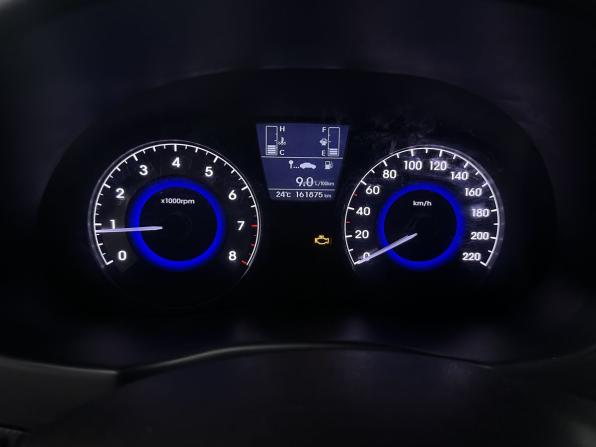 Hyundai Solaris I Рестайлинг с пробегом 2015 года, цена 860 000 рублей, 161874 км, хэтчбек, Автокод Объявления