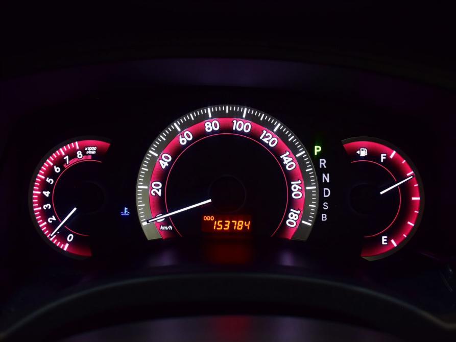 Toyota ISis I Рестайлинг Кемерово  - изображение 3