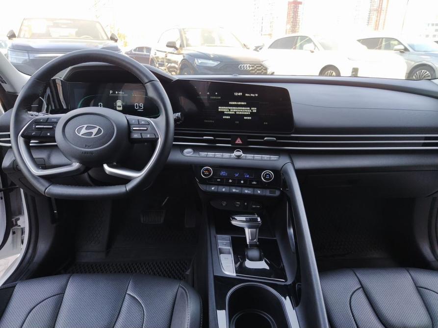 Hyundai Elantra VII (CN7) Рестайлинг Екатеринбург  - изображение 25