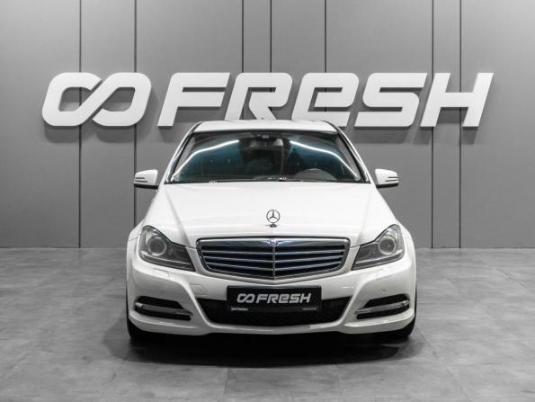 Mercedes-Benz C-Класс III (W204) Рестайлинг с пробегом 2012 года, цена 1 549 000 рублей, 236963 км, седан, Автокод Объявления