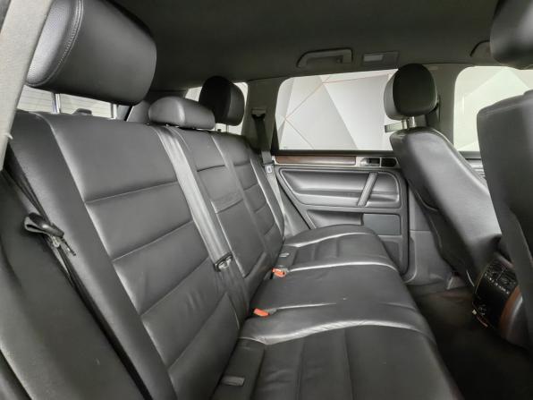Volkswagen Touareg I Рестайлинг с пробегом 2010 года, цена 1 019 000 рублей, 340914 км, внедорожник, Автокод Объявления
