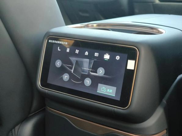 Новый Lynk &amp; Co 900 2026 года, цена 7 950 000 рублей, внедорожник, Автокод Объявления