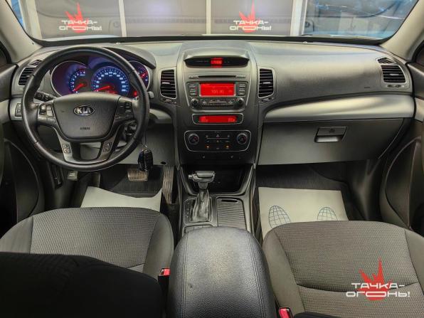 Kia Sorento II Рестайлинг с пробегом 2014 года, цена 1 758 000 рублей, 170000 км, внедорожник, Автокод Объявления