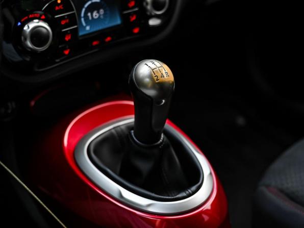 Nissan Juke I с пробегом 2011 года, цена 860 000 рублей, 127340 км, внедорожник, Автокод Объявления