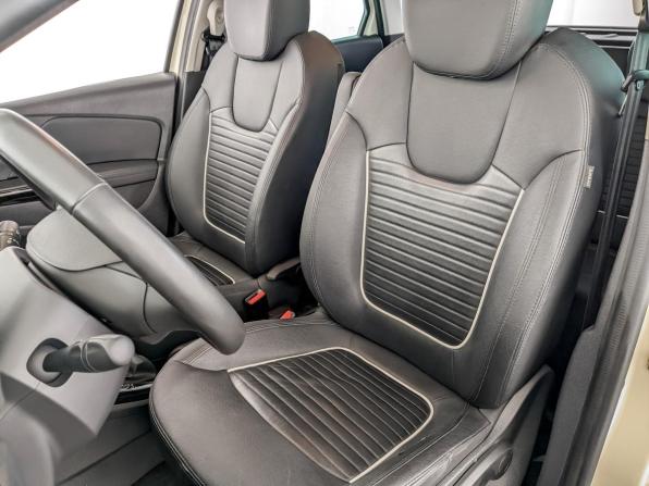Renault Kaptur I с пробегом 2019 года, цена 1 745 000 рублей, 59833 км, внедорожник, Автокод Объявления