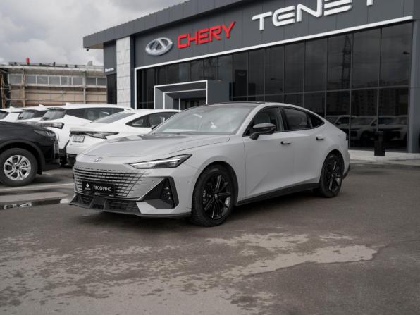 Changan UNI-V I с пробегом 2023 года, цена 2 185 000 рублей, 37124 км, лифтбек, Автокод Объявления