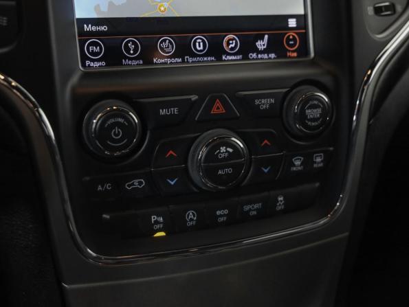 Jeep Grand Cherokee IV (WK2) Рестайлинг с пробегом 2018 года, цена 2 999 000 рублей, 169842 км, внедорожник, Автокод Объявления
