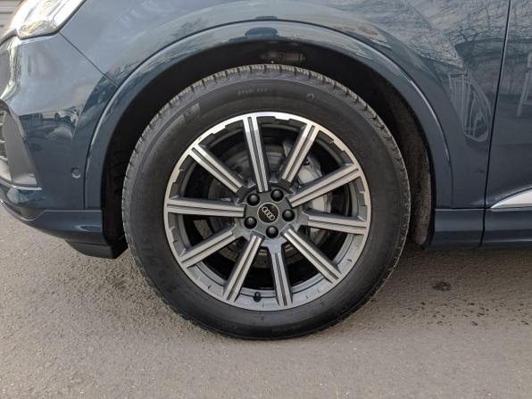 Audi Q7 II (4M) Рестайлинг с пробегом 2022 года, цена 9 500 000 рублей, 9850 км, внедорожник, Автокод Объявления