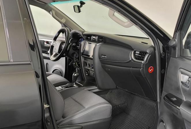 Toyota Fortuner II Рестайлинг с пробегом 2021 года, цена 4 100 000 рублей, 80922 км, внедорожник, Автокод Объявления