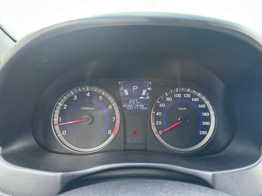 Hyundai Solaris I Екатеринбург  - изображение 9