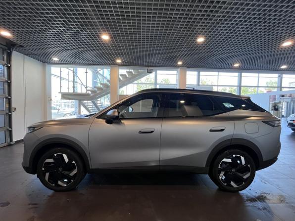 Omoda C7 с пробегом 2025 года, цена 2 880 000 рублей, 3801 км, внедорожник, Автокод Объявления