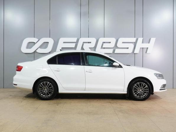 Volkswagen Jetta VI Рестайлинг с пробегом 2015 года, цена 1 049 000 рублей, 186290 км, седан, Автокод Объявления