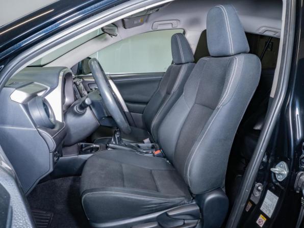 Toyota RAV4 IV (XA40) Рестайлинг с пробегом 2016 года, цена 2 350 000 рублей, 152766 км, внедорожник, Автокод Объявления