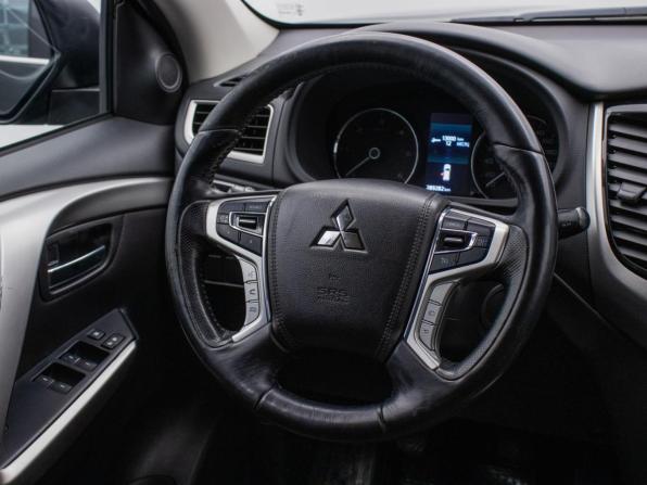 Mitsubishi Pajero Sport III с пробегом 2019 года, цена 2 090 000 рублей, 288832 км, внедорожник, Автокод Объявления
