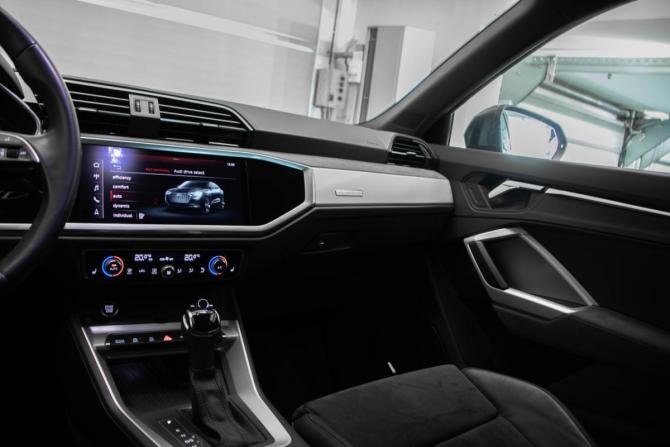Audi Q3 Sportback II (F3) с пробегом 2020 года, цена 4 297 000 рублей, 42817 км, внедорожник, Автокод Объявления