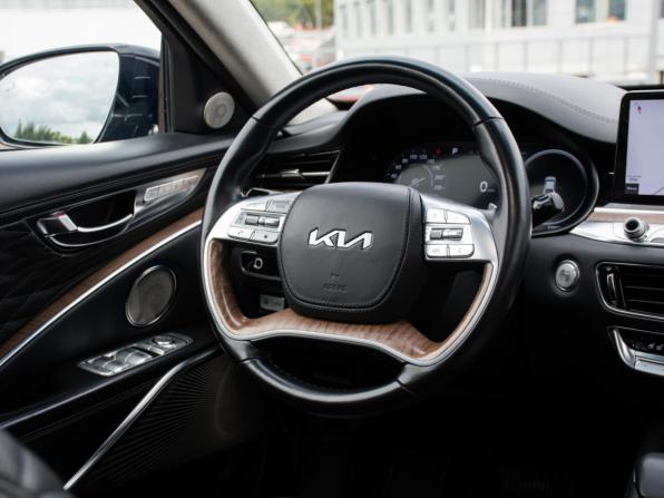 Kia K9 II (RJ) Рестайлинг с пробегом 2022 года, цена 4 250 000 рублей, 72807 км, седан, Автокод Объявления