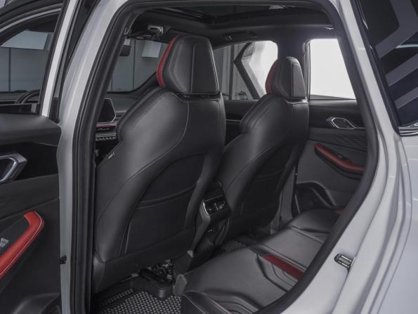 Geely Coolray I Рестайлинг с пробегом 2024 года, цена 1 979 000 рублей, 53653 км, внедорожник, Автокод Объявления