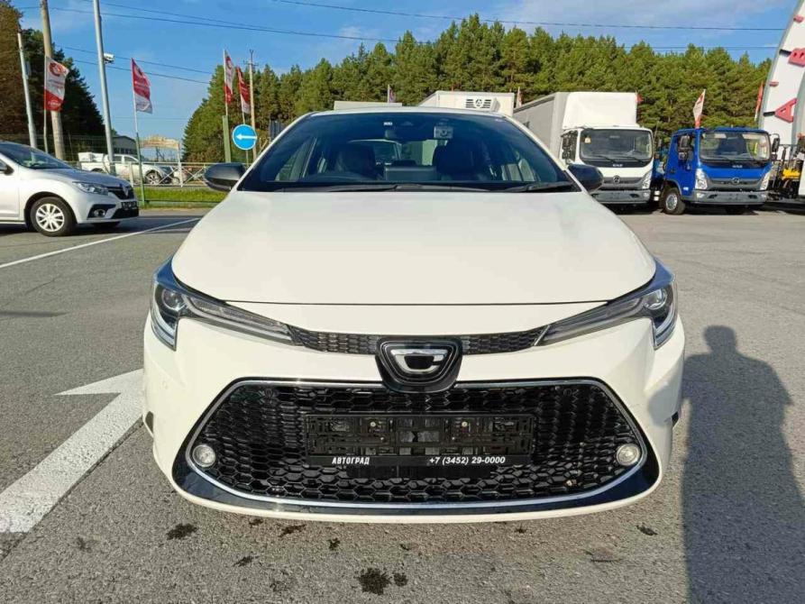 Toyota Corolla XI (E160 E170 E180) Рестайлинг 1 Тюмень  - изображение 2