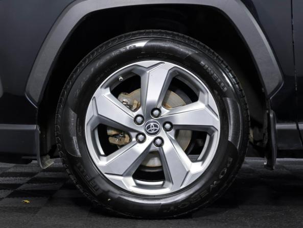Toyota RAV4 V (XA50) с пробегом 2021 года, цена 2 698 000 рублей, 231500 км, внедорожник, Автокод Объявления