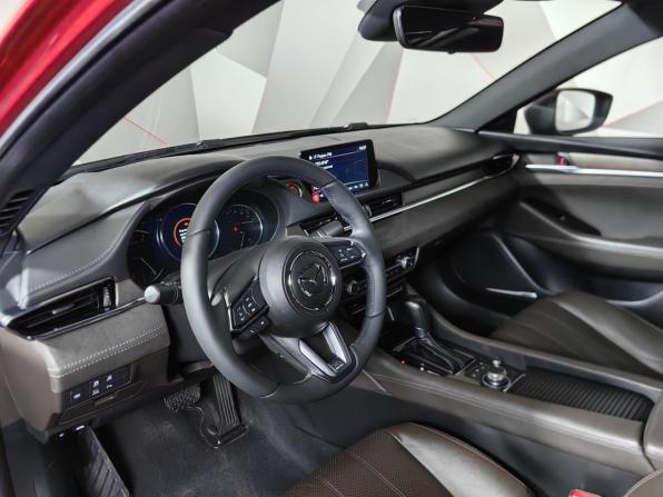 Mazda 6 III (GJ) Рестайлинг 2 с пробегом 2021 года, цена 3 295 000 рублей, 54592 км, седан, Автокод Объявления