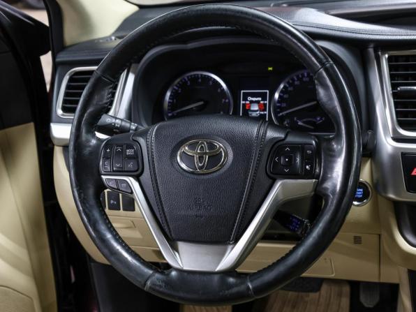 Toyota Highlander III (XU50) с пробегом 2014 года, цена 2 497 000 рублей, 148560 км, внедорожник, Автокод Объявления