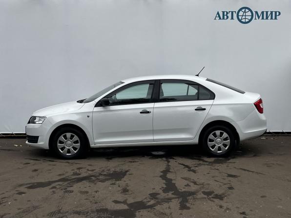 Skoda Rapid I с пробегом 2016 года, цена 900 000 рублей, 122189 км, лифтбек, Автокод Объявления