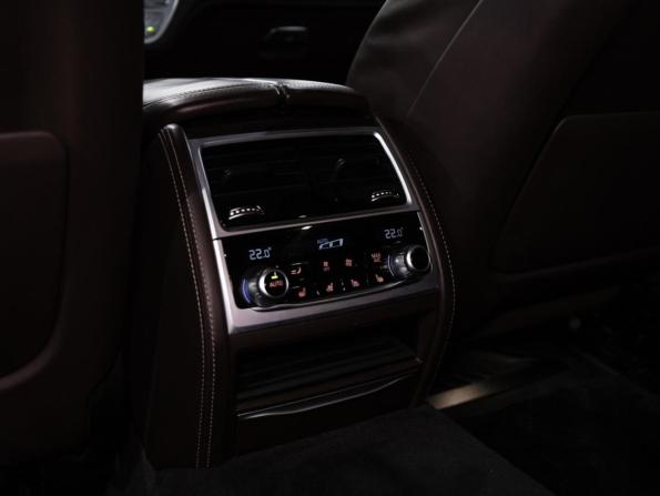 BMW 7 серии VI (G11/G12) с пробегом 2017 года, цена 3 699 700 рублей, 143366 км, седан, Автокод Объявления