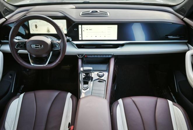 Geely Monjaro I с пробегом 2022 года, цена 3 099 000 рублей, 62190 км, внедорожник, Автокод Объявления