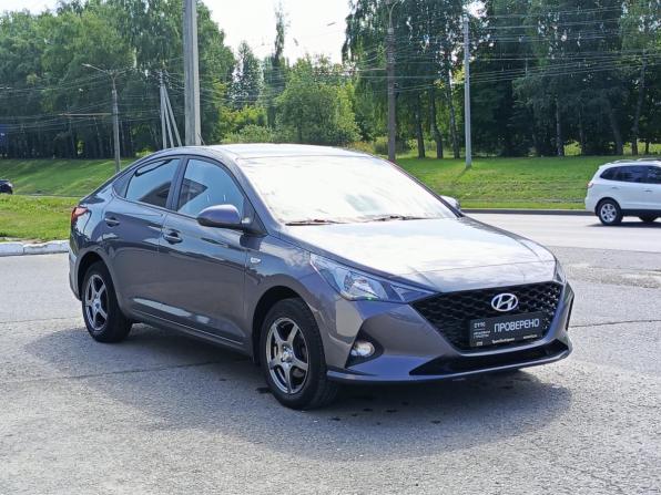 Hyundai Solaris II Рестайлинг с пробегом 2021 года, цена 1 664 000 рублей, 54795 км, седан, Автокод Объявления