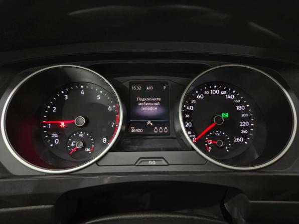 Volkswagen Tiguan II Рестайлинг с пробегом 2021 года, цена 2 795 000 рублей, 46763 км, внедорожник, Автокод Объявления