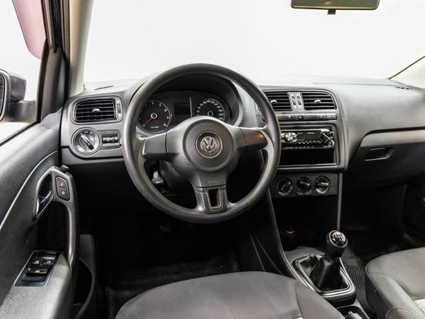 Volkswagen Polo V с пробегом 2012 года, цена 823 000 рублей, 221676 км, седан, Автокод Объявления